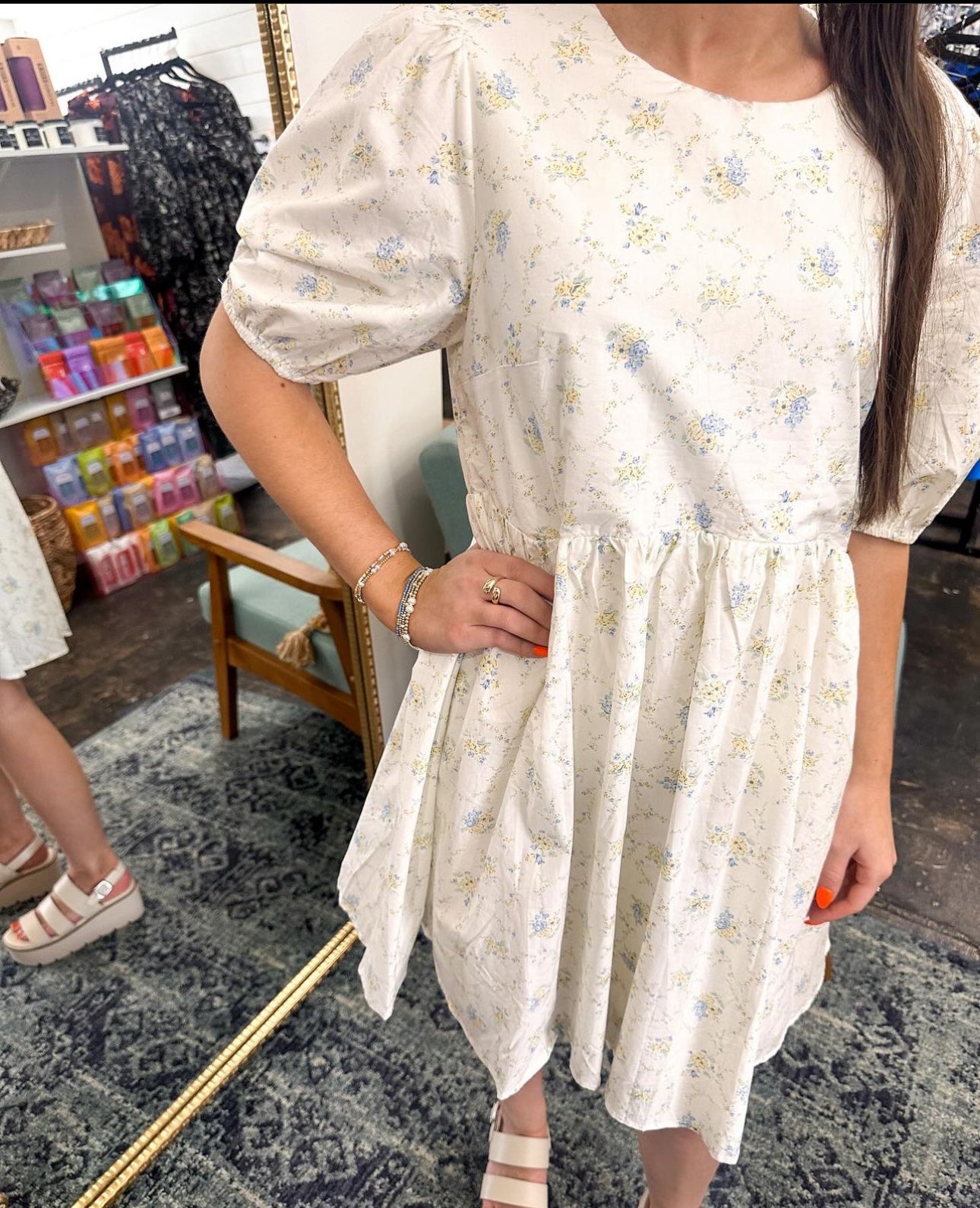 Vintage Floral Puff Sleeve Dress