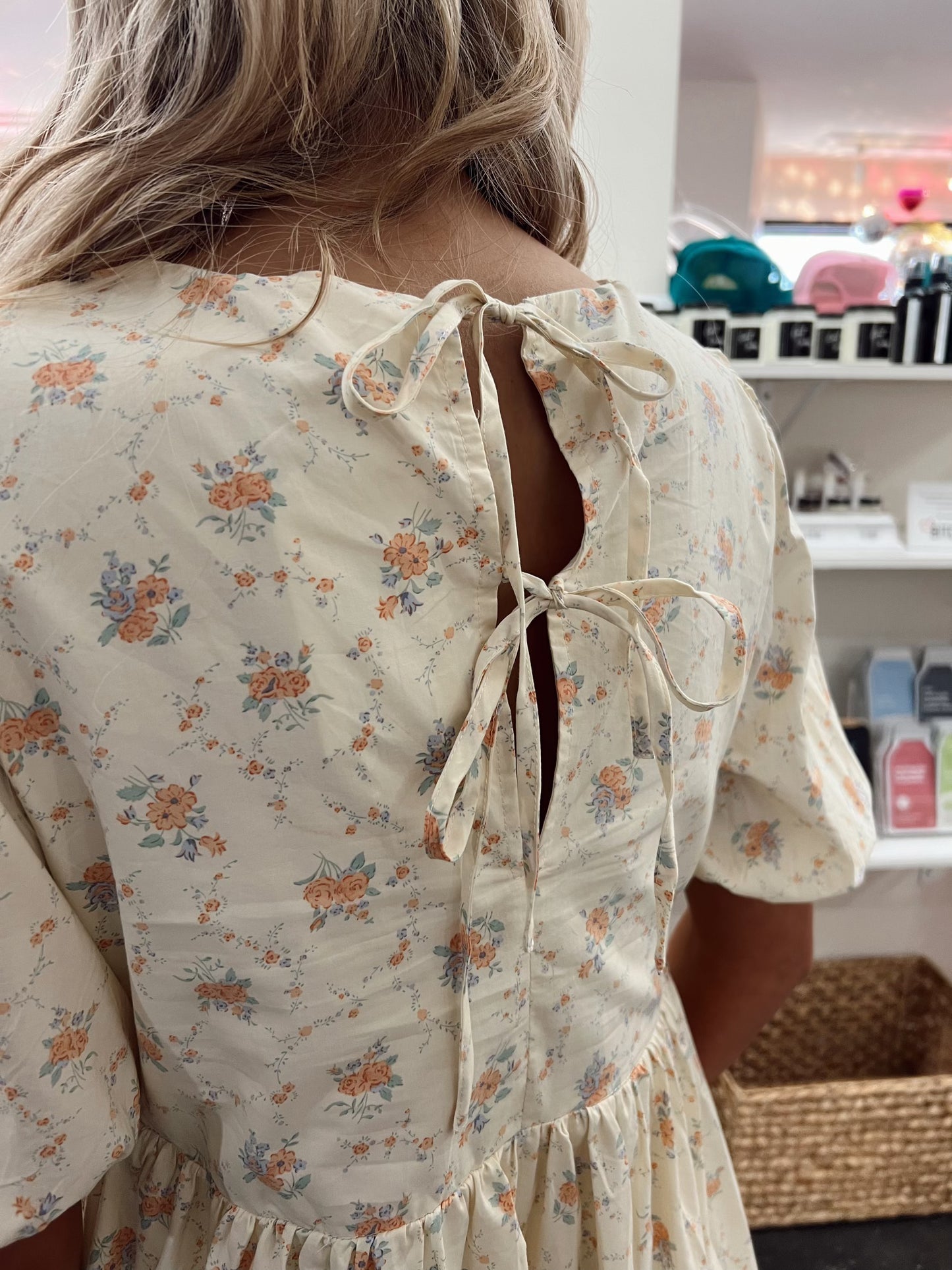 Vintage Floral Puff Sleeve Dress