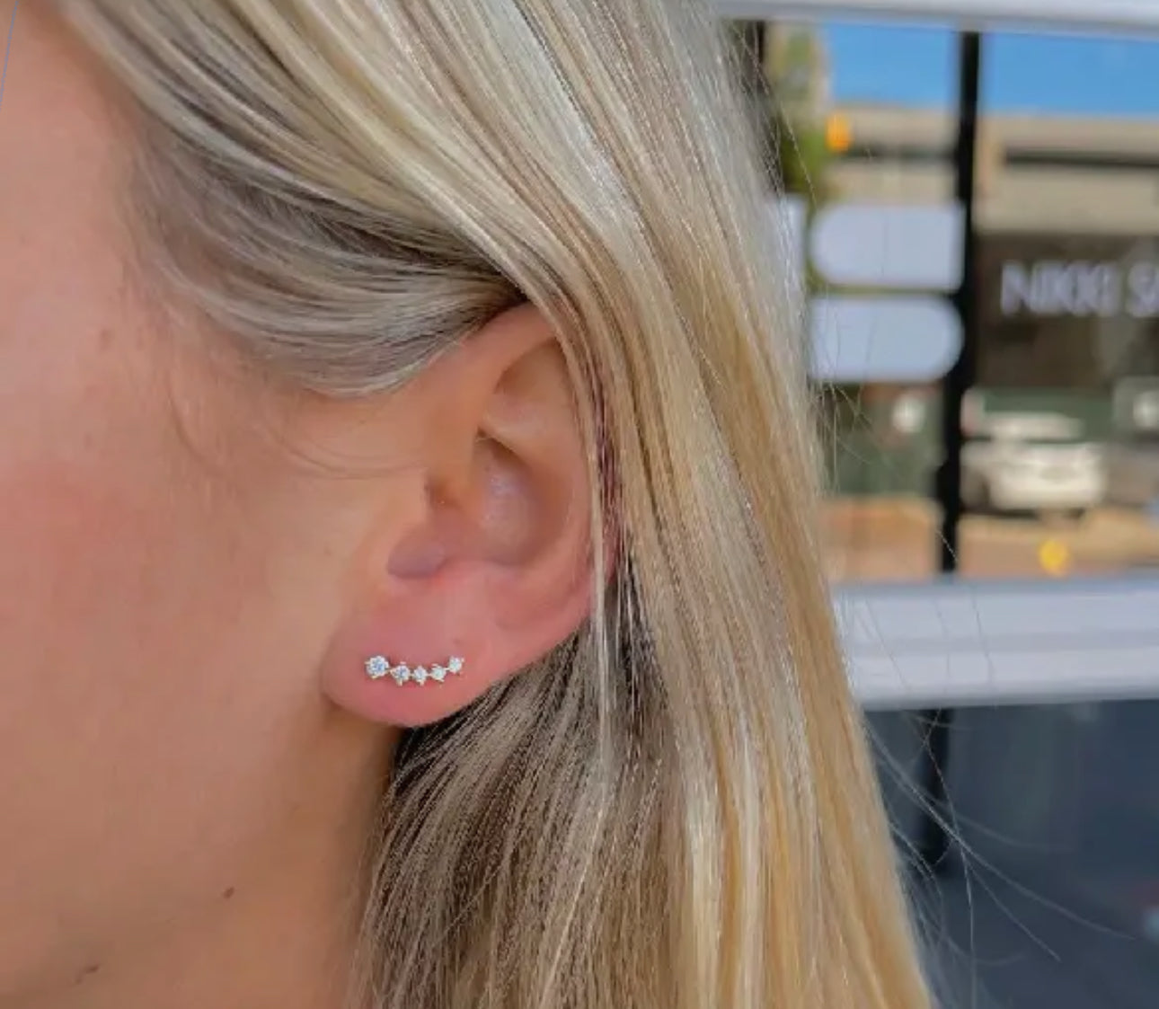 NS Tully Micro Bar Studs