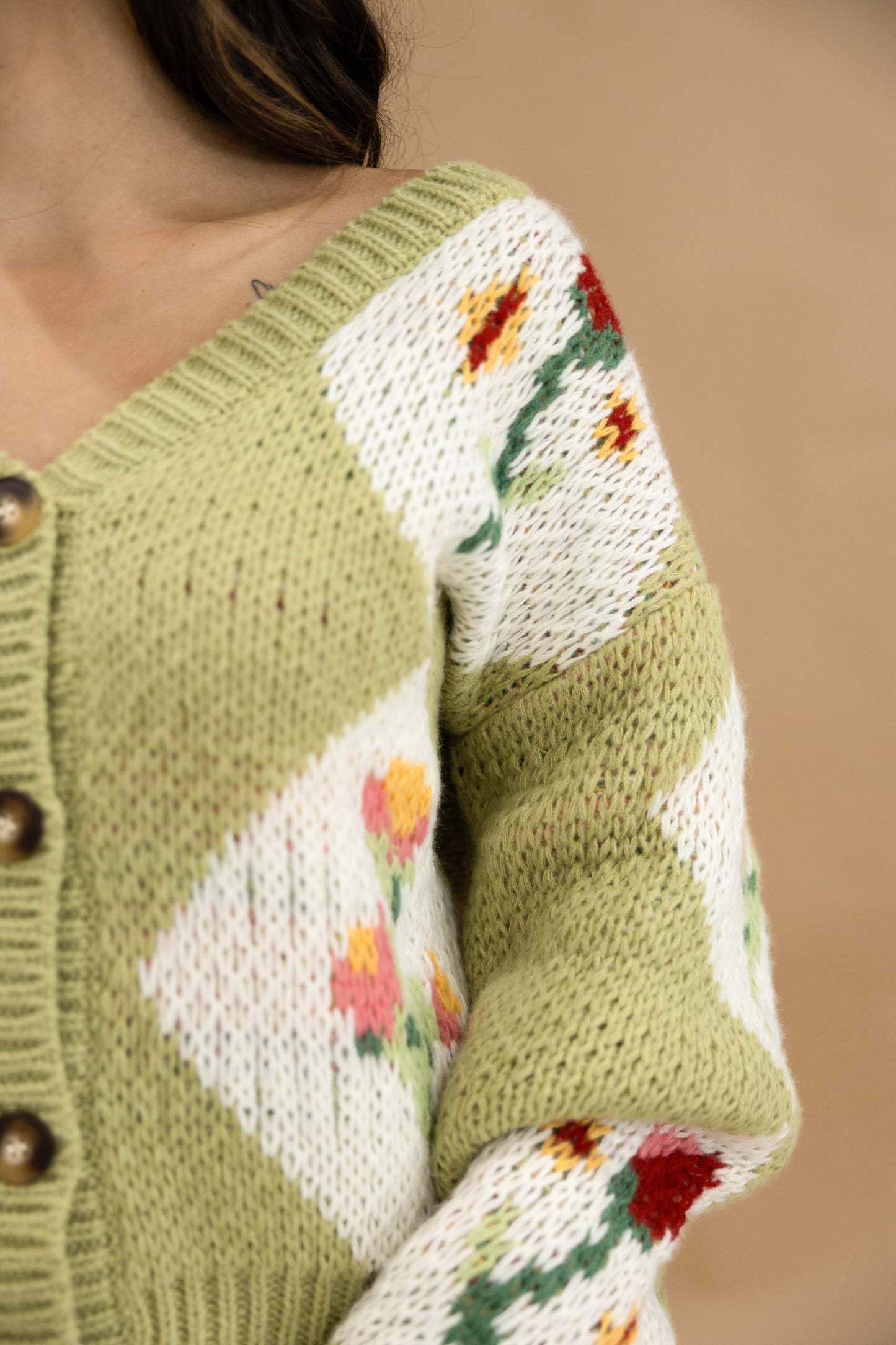 Diamond Floral Pattern Knit Cardigan