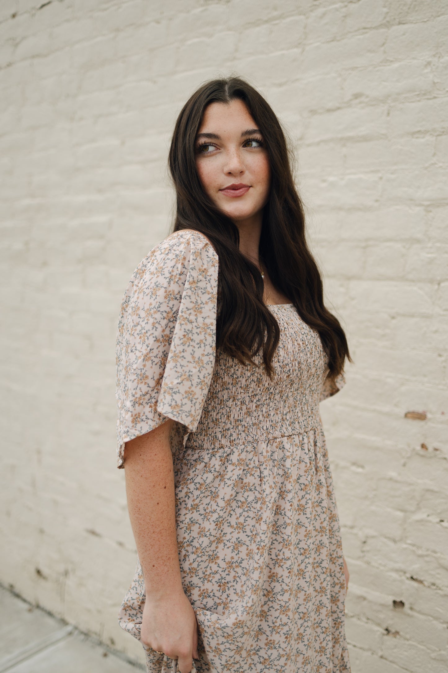 FLOWY SMOCKED MIDI DRESS WITH RUFFLED HEM