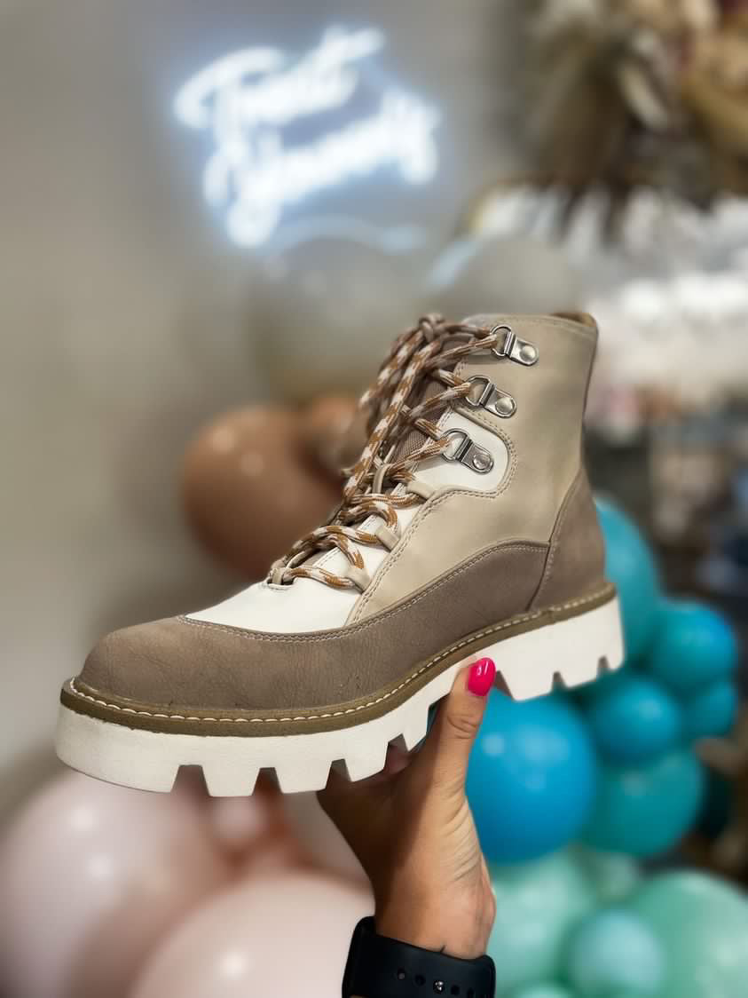 CL Cream Multi Pfeiffer Boot